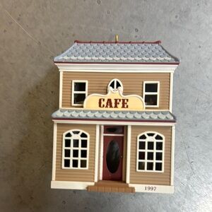 1997 Cafe Hallmark Ornament